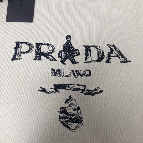 ブランドTシャツ細部ディテール